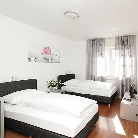 Hotel Pension Arkade à Neckarsulm Extérieur photo